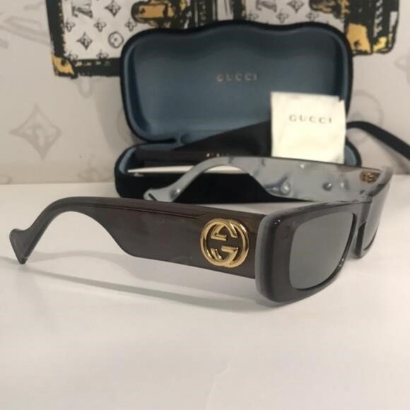 New Authentic Gucci GG0516S 002 Transparent Grey Square Silver Mirror Lens - Picture 6 of 13
